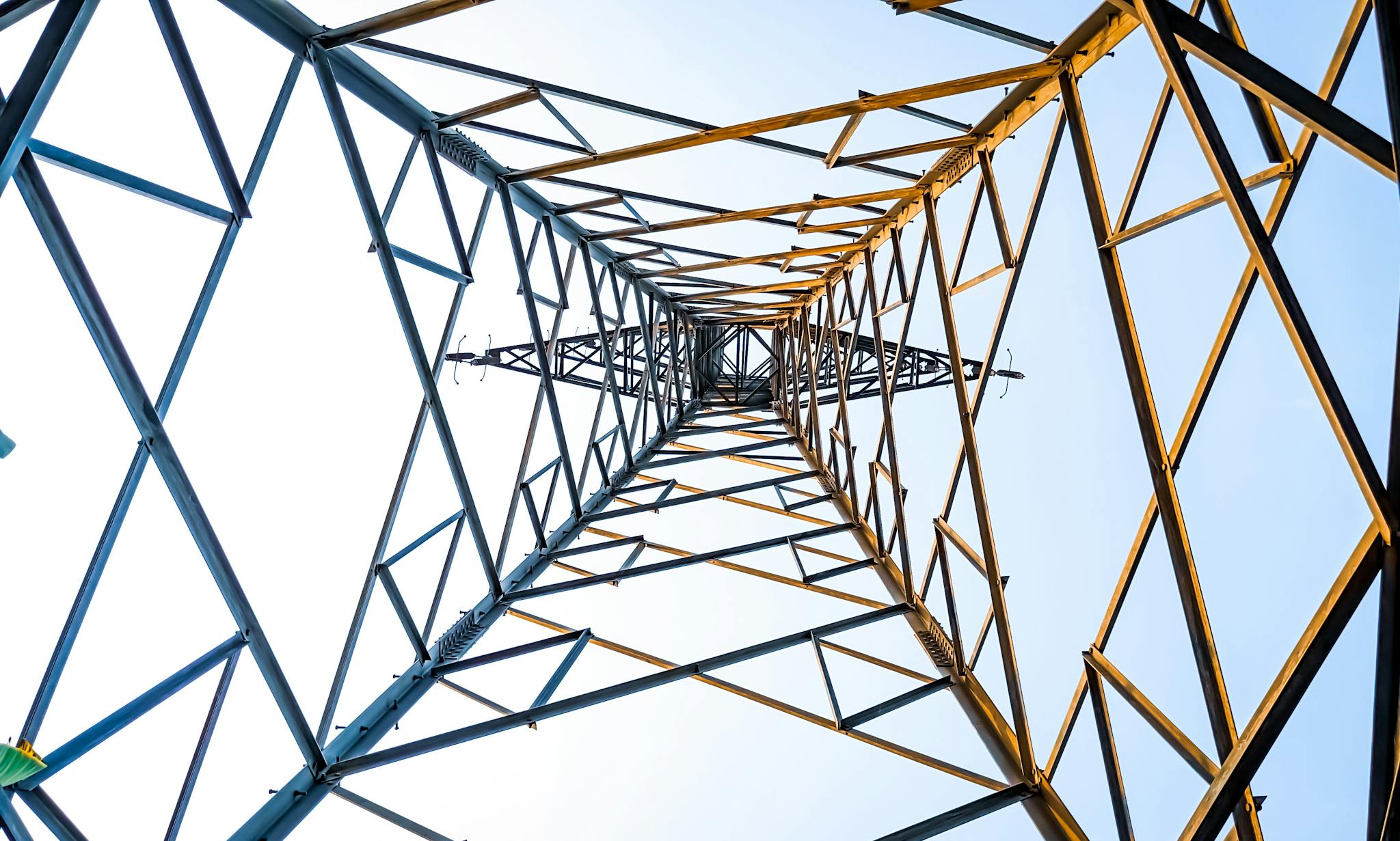 The structure of the high-voltage power pylon viewed from below.